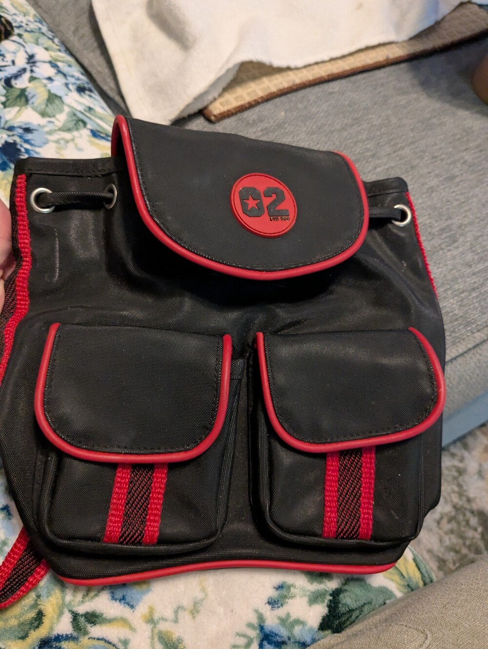 Source Unknown Black and Red Men's Backpack with Dual Front Pockets